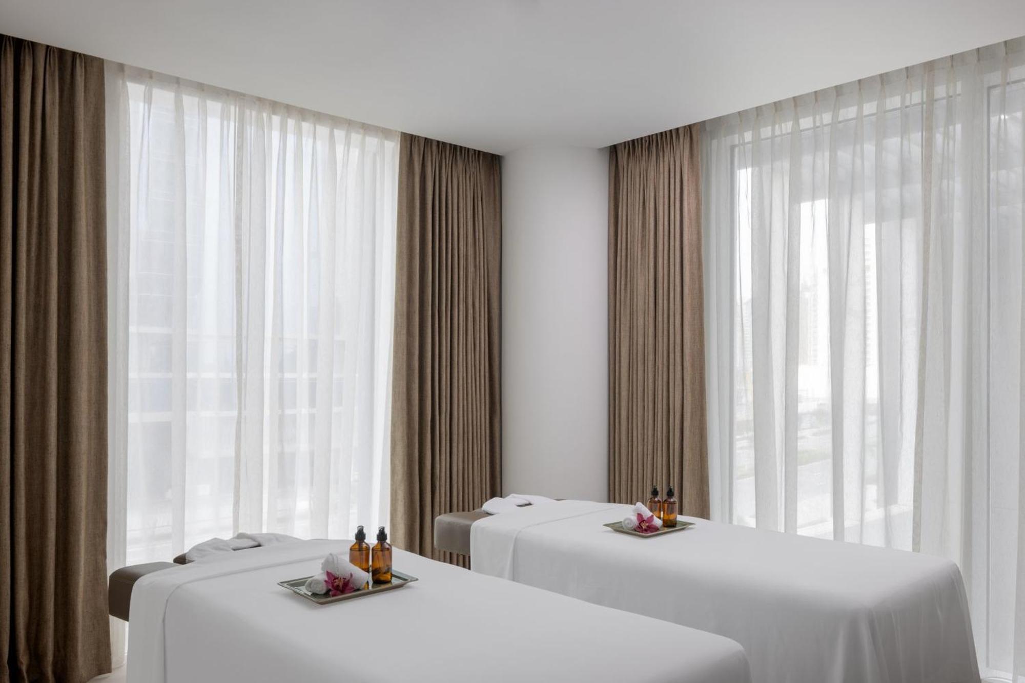 Holiday Inn Dubai Business Bay By Ihg المظهر الخارجي الصورة